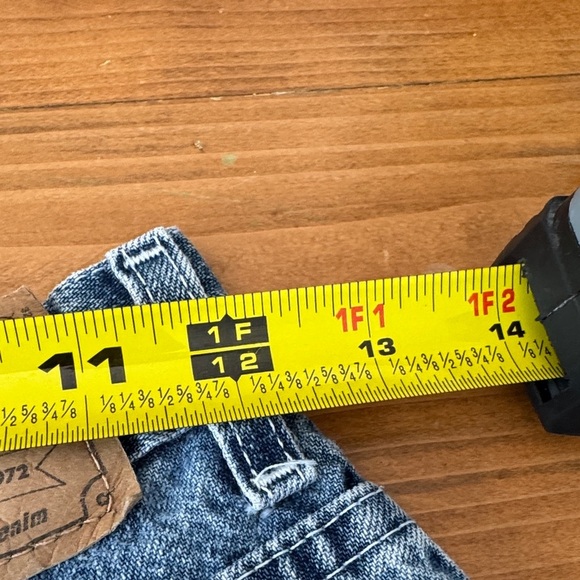 Faded Glory Stonewash Denim Shorts - Picture 7 of 10